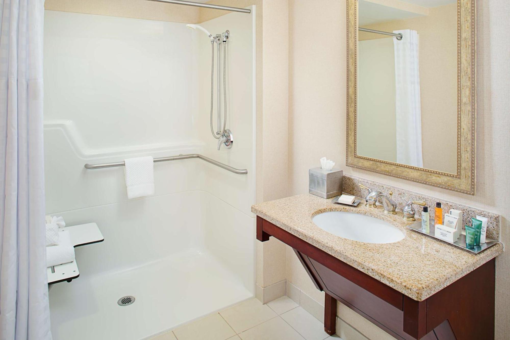 King Room with Roll-In Shower - Mobility/Hearing Accessible